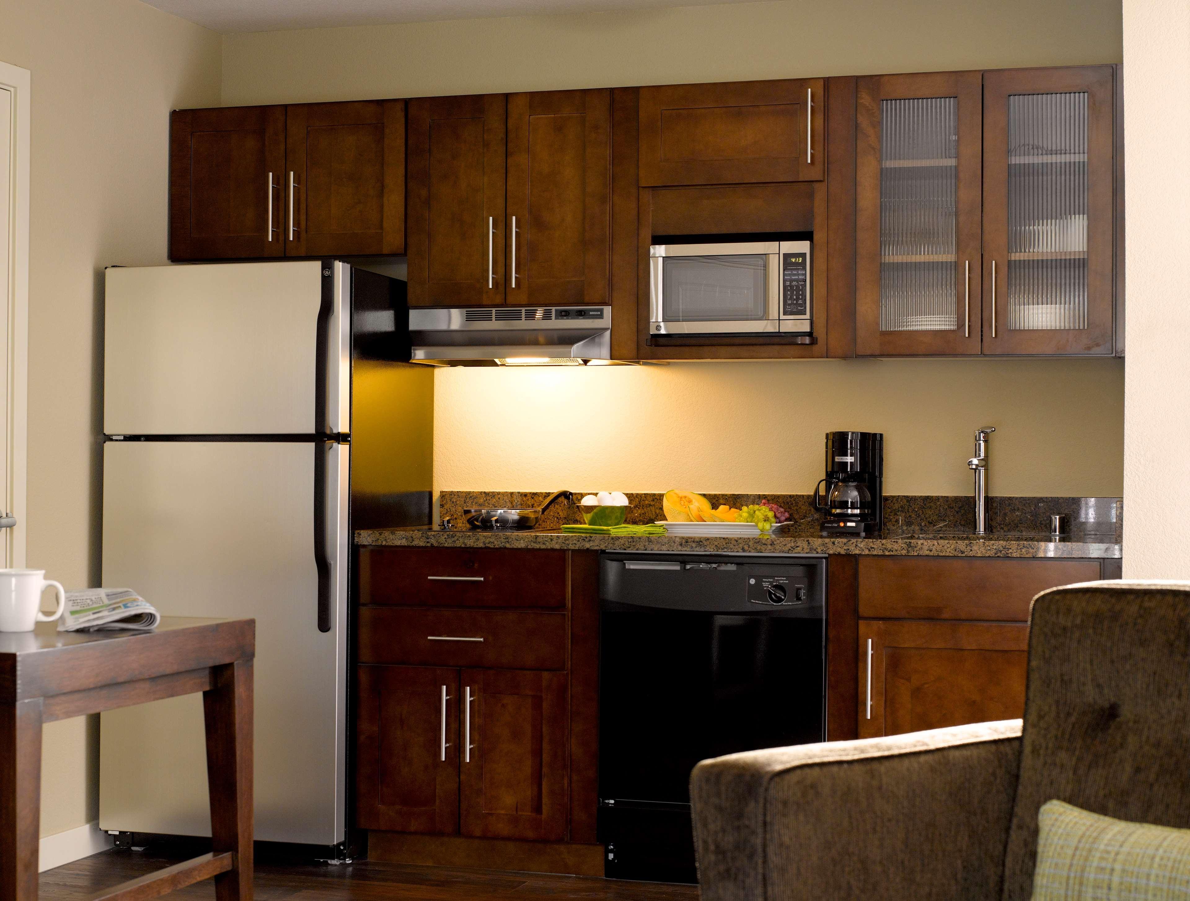 Hyatt House Seattle/Redmond Hotel Room photo