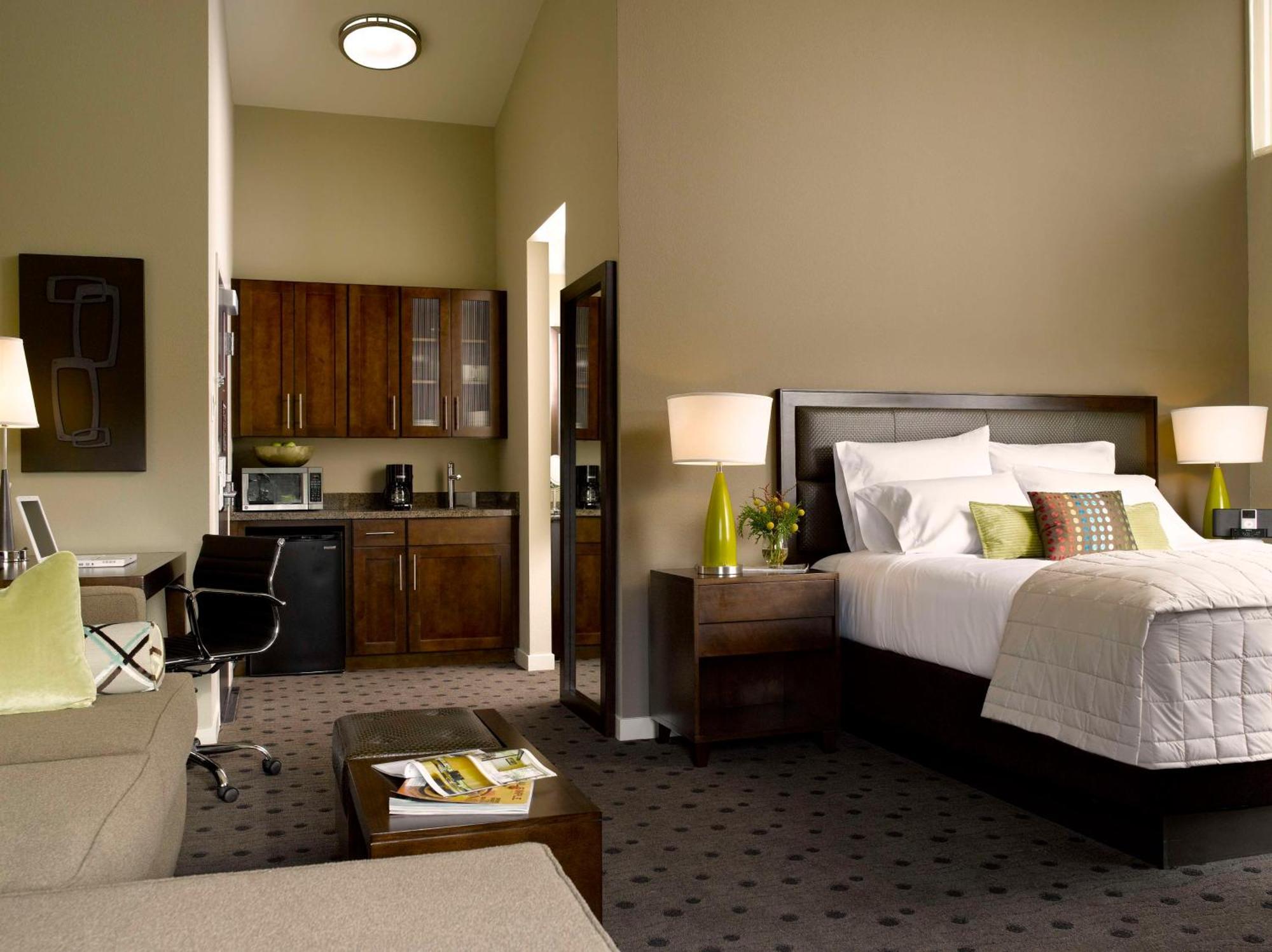 Hyatt House Seattle/Redmond Hotel Exterior photo