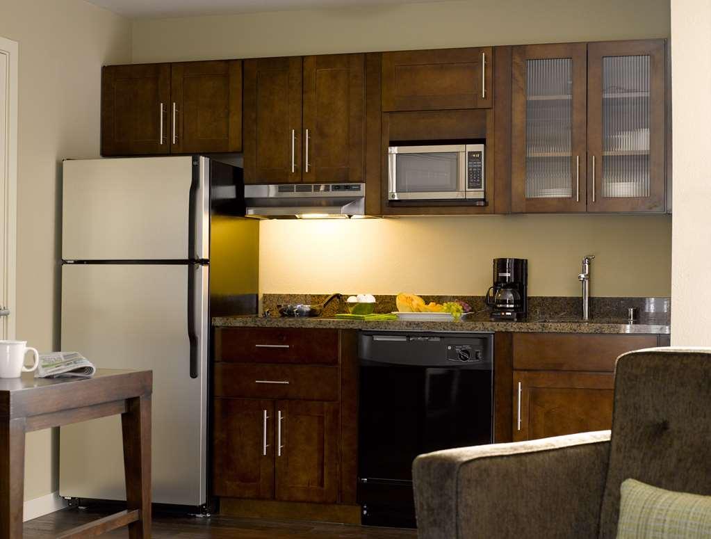 Hyatt House Seattle/Redmond Hotel Room photo